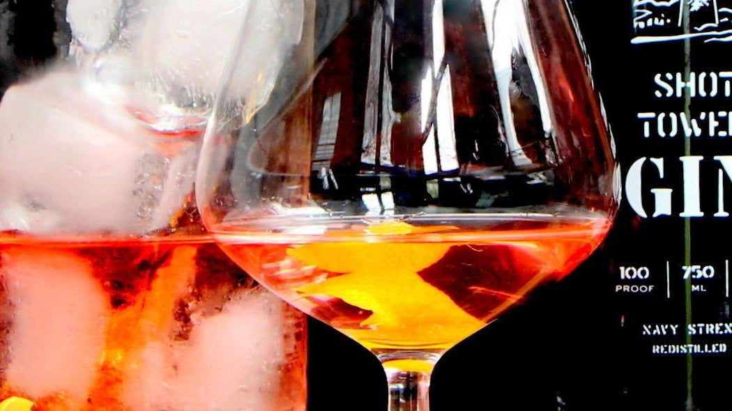 Drink: Pink Gin