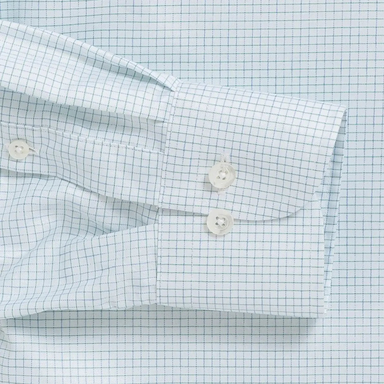Kentland Check shirt sleeve detail - European-woven twill with mother-of-pearl buttons