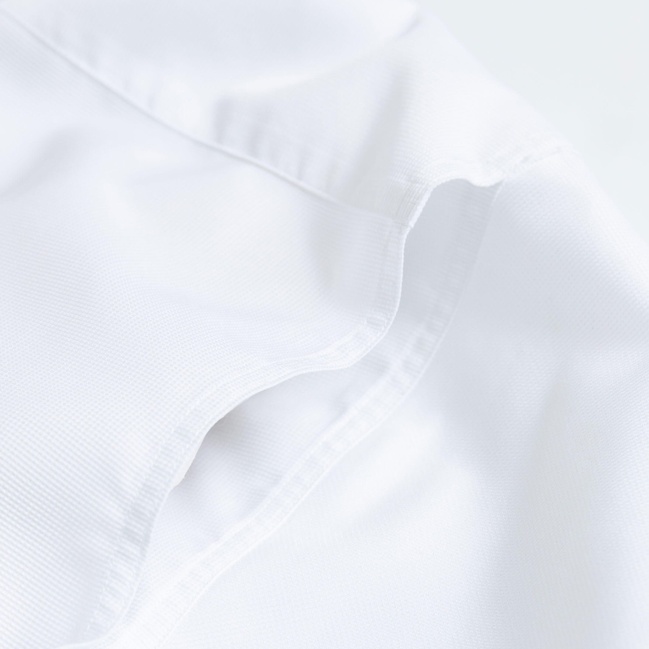 White Tulu fishing shirt back detail with shoulder vents - Ledbury moisture-wicking fabric