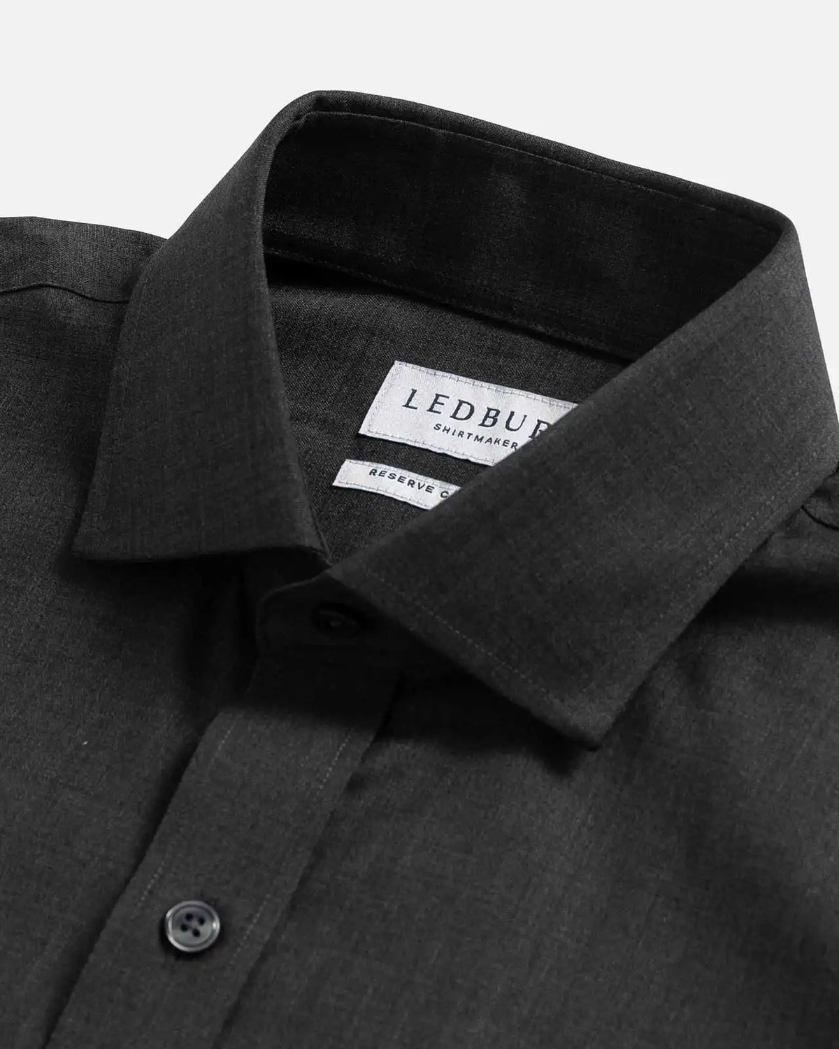 Charcoal Reda Merino shirt collar detail - breathable odor-resistant wool