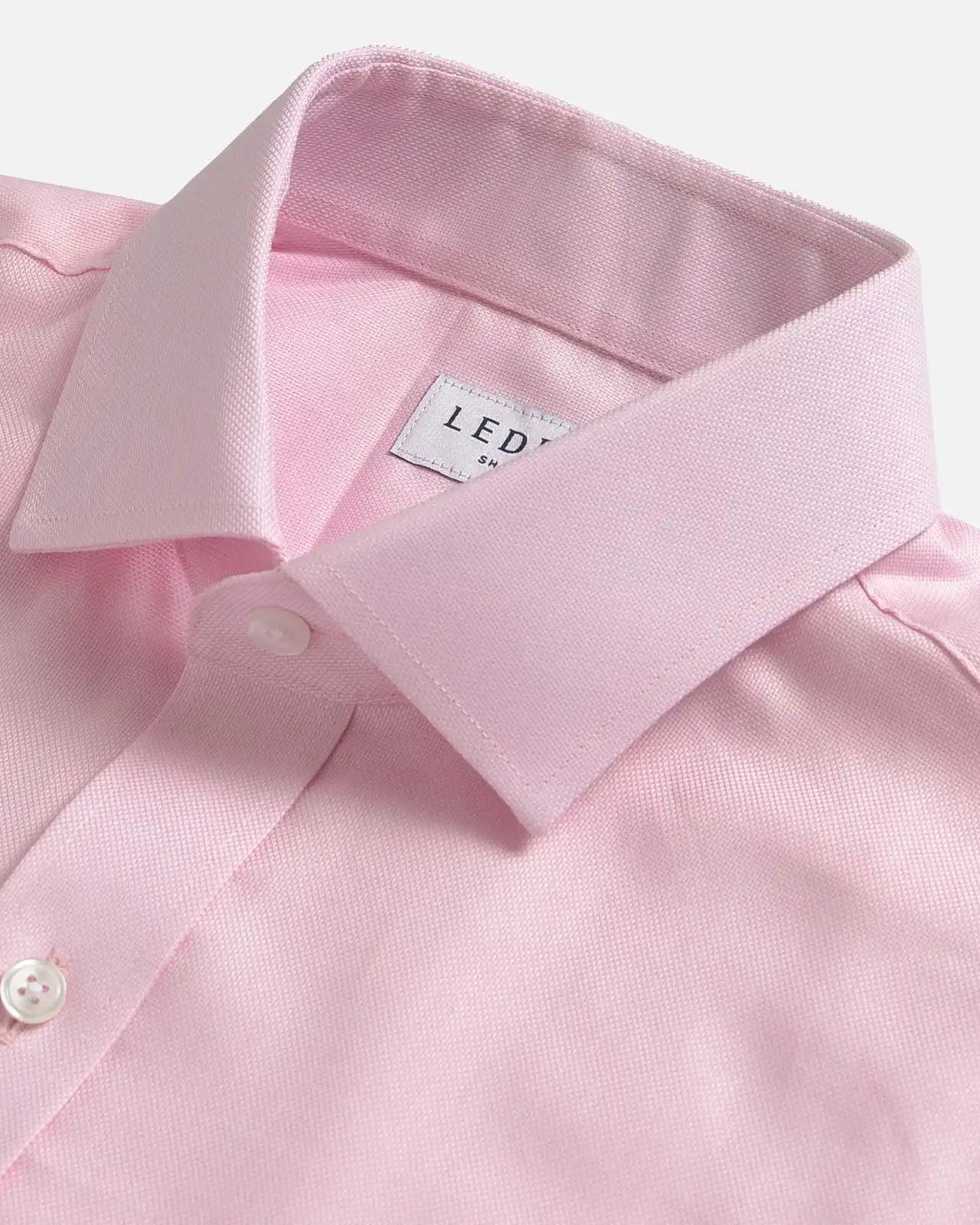 Pink Ancroft Royal Oxford shirt collar detail - semi spread quint collar close-up