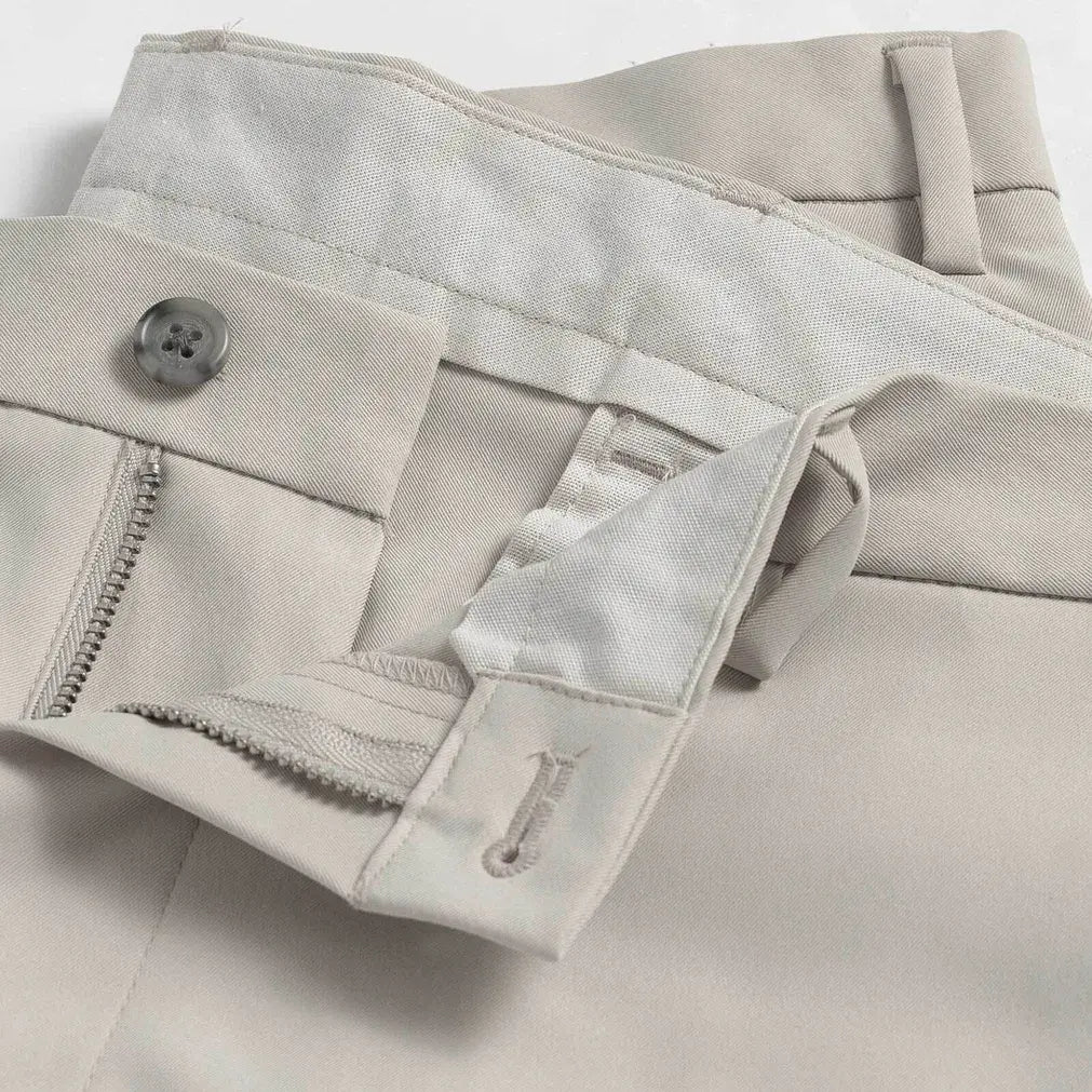 Ledbury Performance Richmond Sport Chino — close-up of waistband and button detail