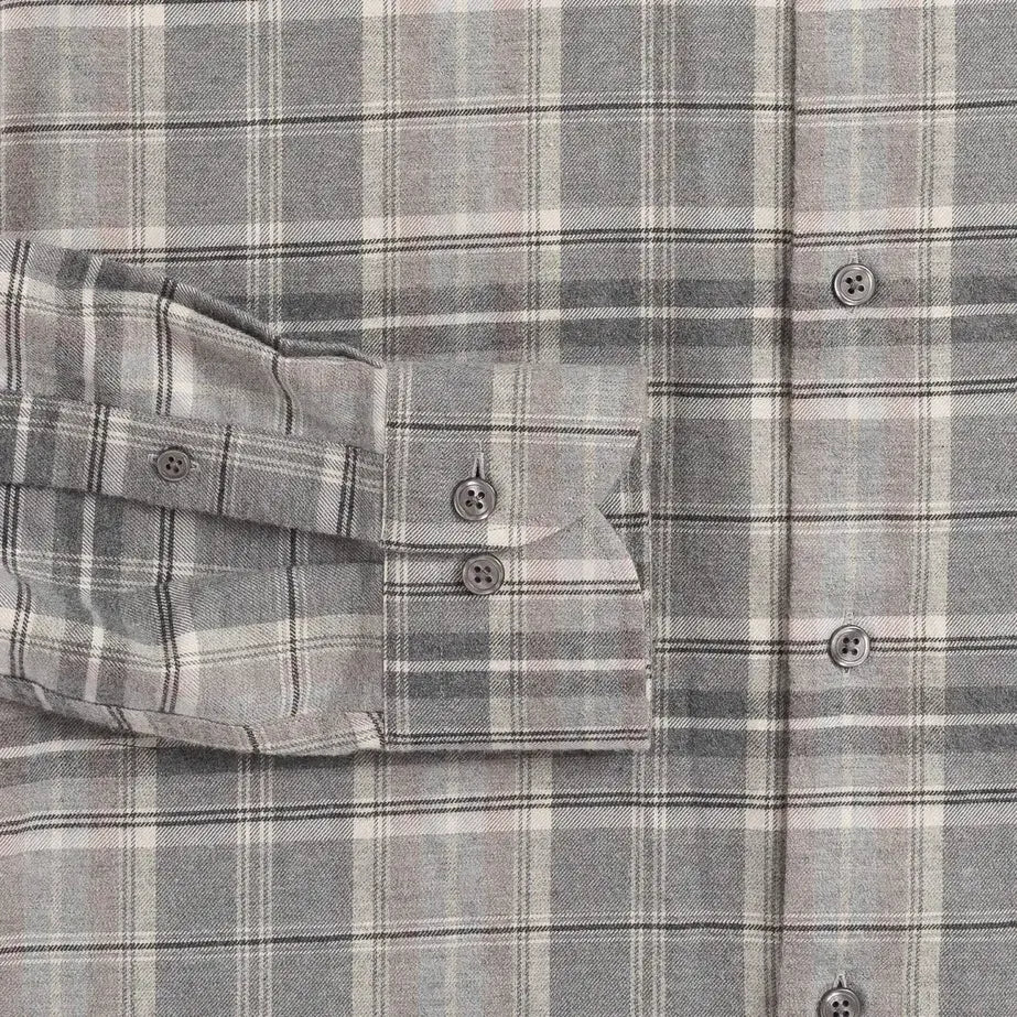 Callisto Plaid shirt double-button barrel cuff detail - smoke buttons reinforced construction
