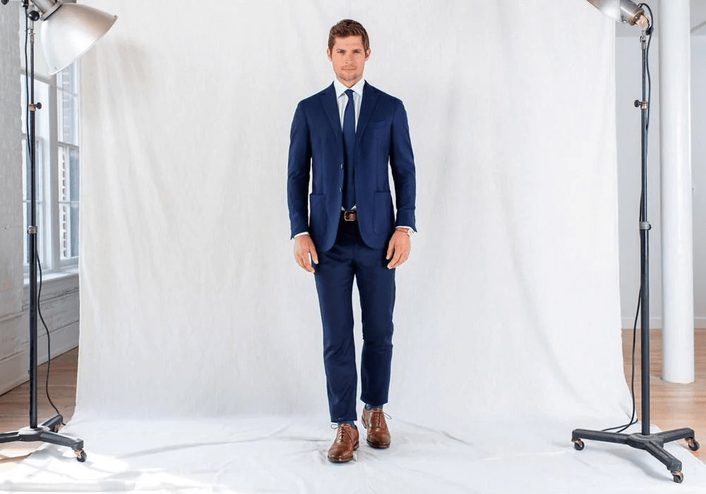 The White Fine Twill Mid-Spread Dress Shirt Dress Shirt- Ledbury