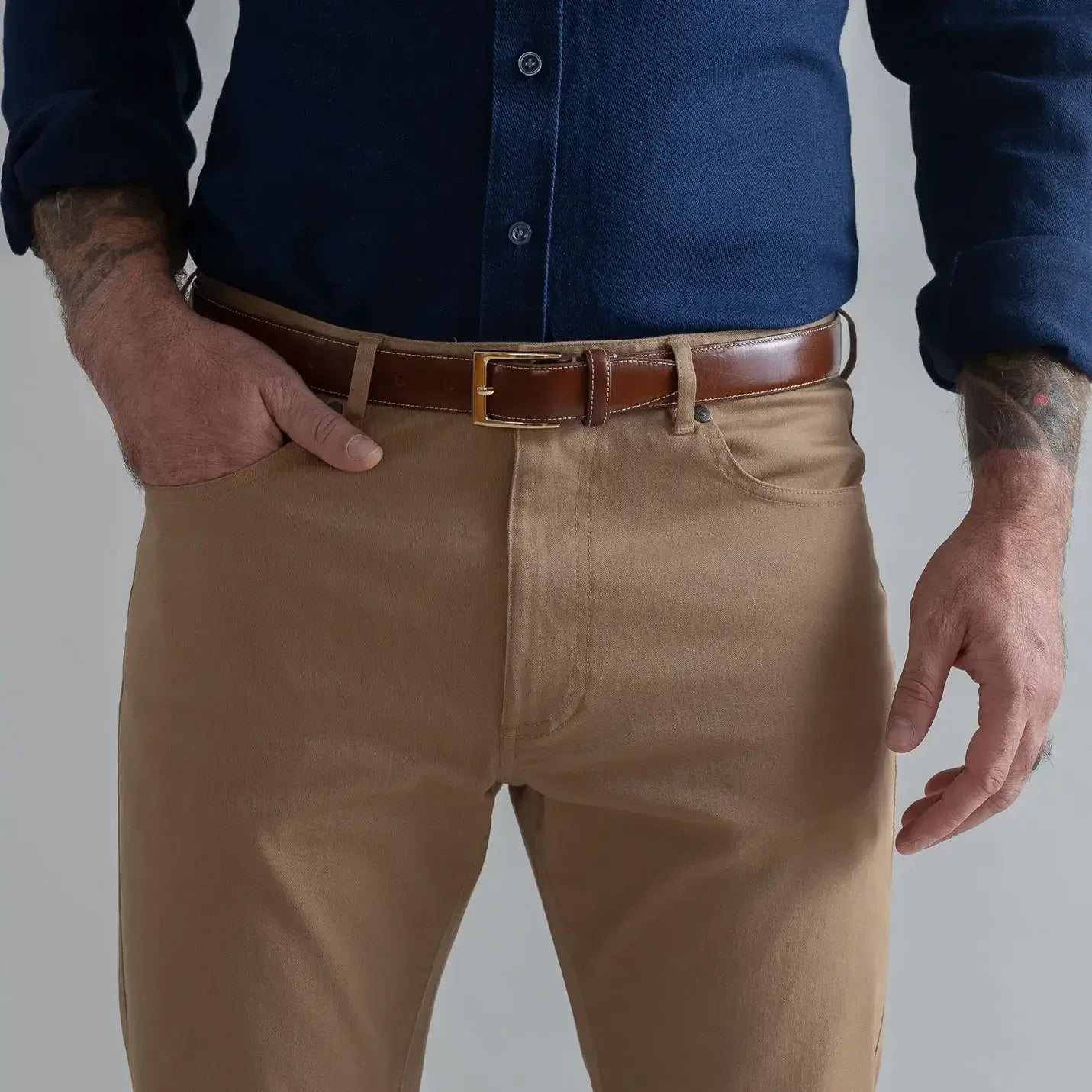 Ledbury Dark Khaki Franklin 5 Pocket Custom Pant — detail view of fabric and five-pocket styling