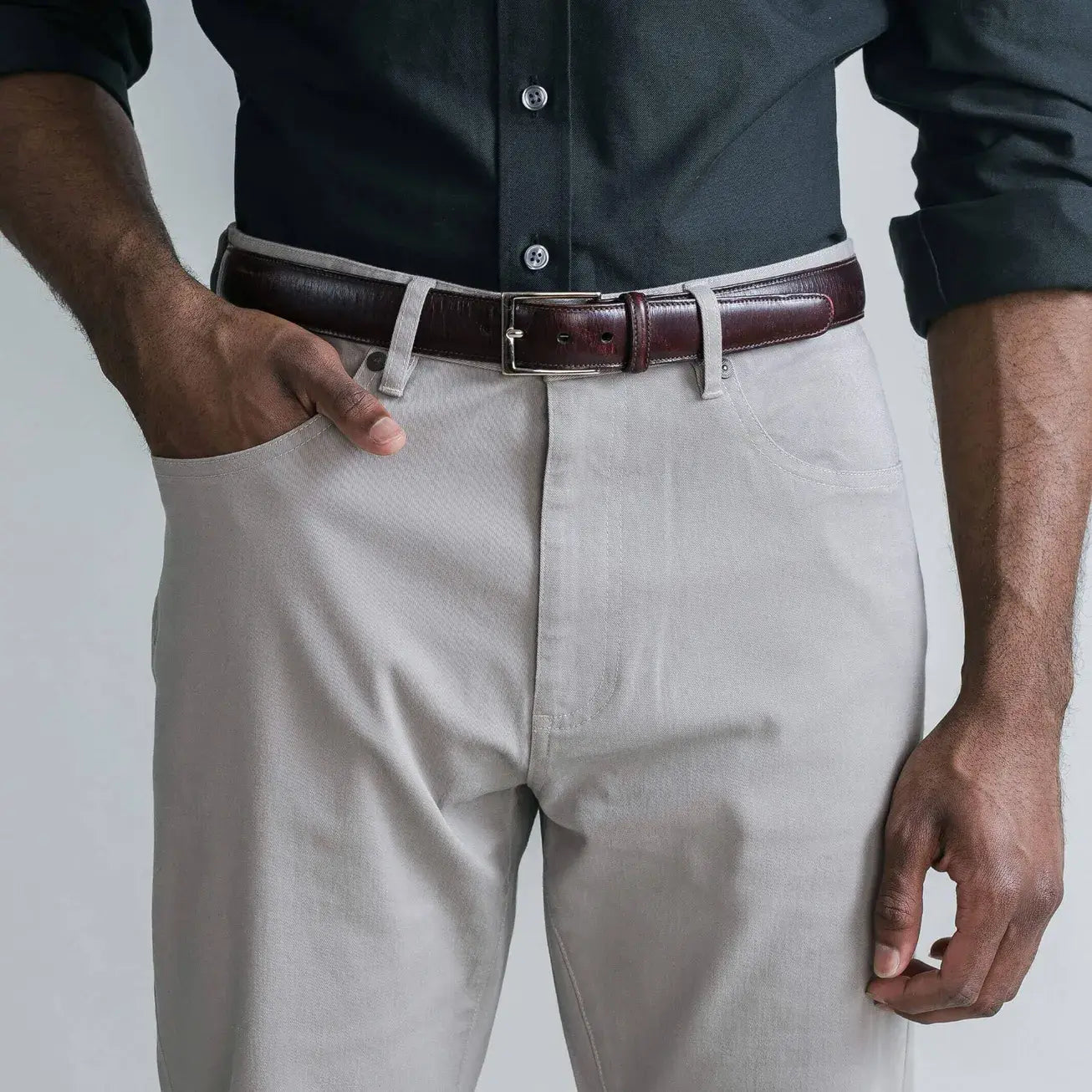 Ledbury Otter Franklin 5 Pocket Custom Pant — detail view of fabric and five-pocket styling