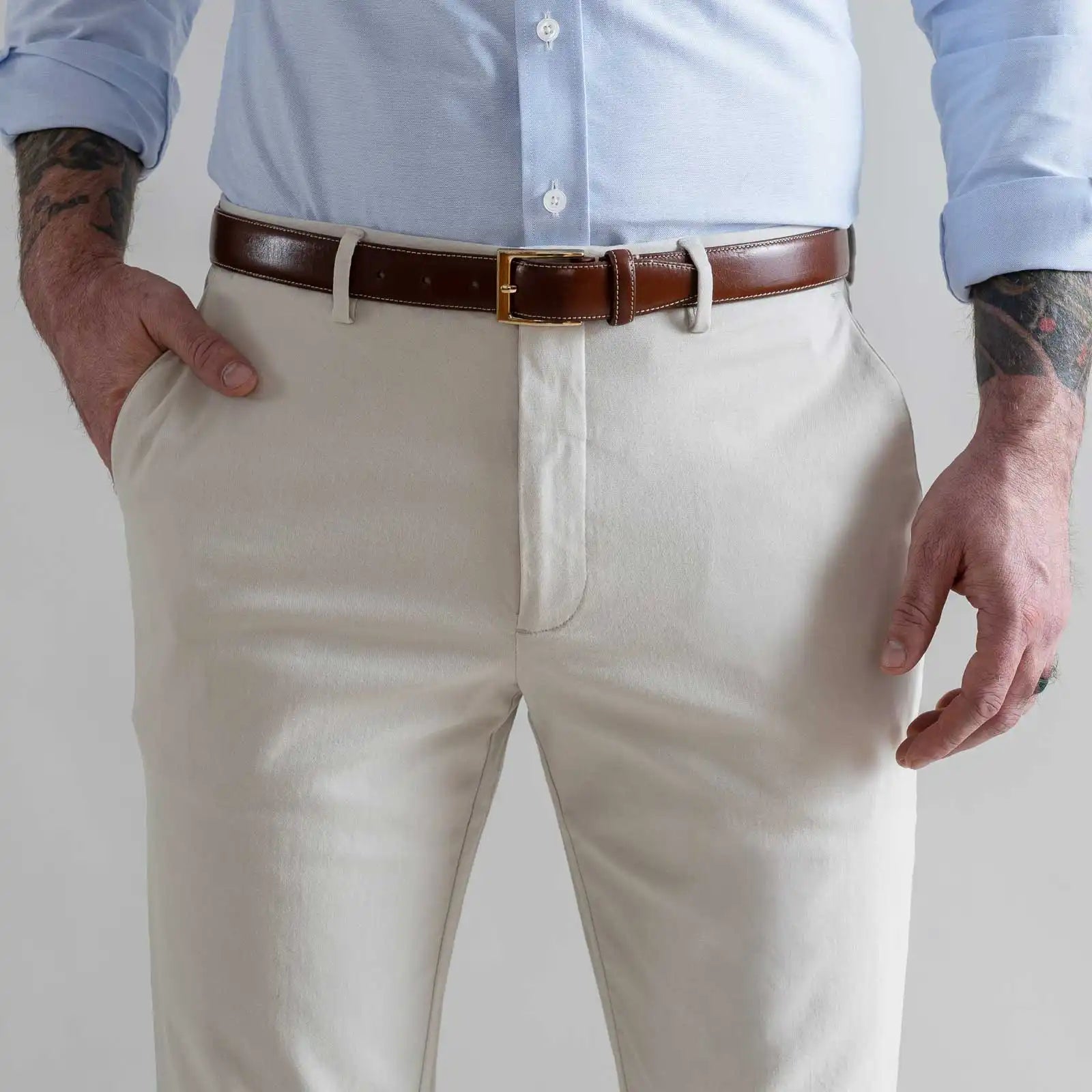 Ledbury Light Khaki Stretch Richmond Chino Custom Pant — fit detail showing modern, flattering cut