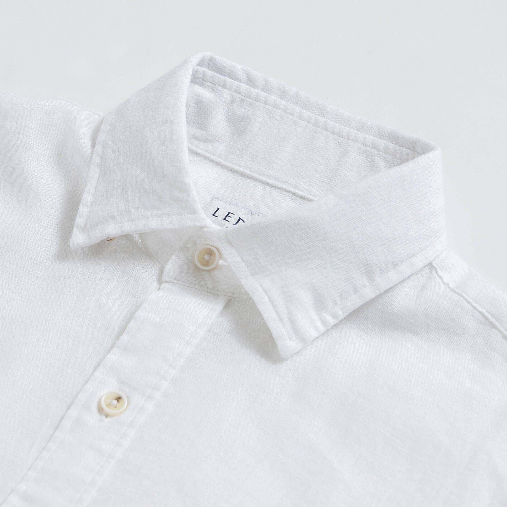 Hidden button-down collar detail white linen shirt - Ledbury Barlotta custom collar