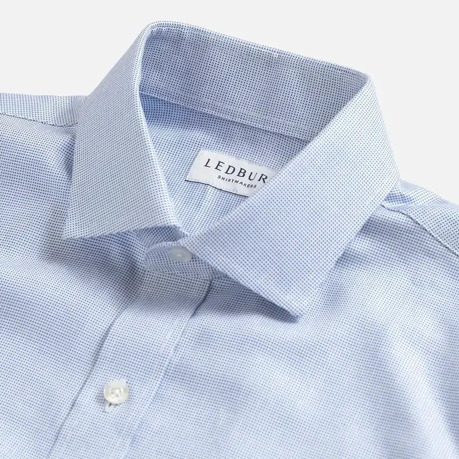 Blue Conwell dress shirt collar detail - 100% cotton royal oxford fabric