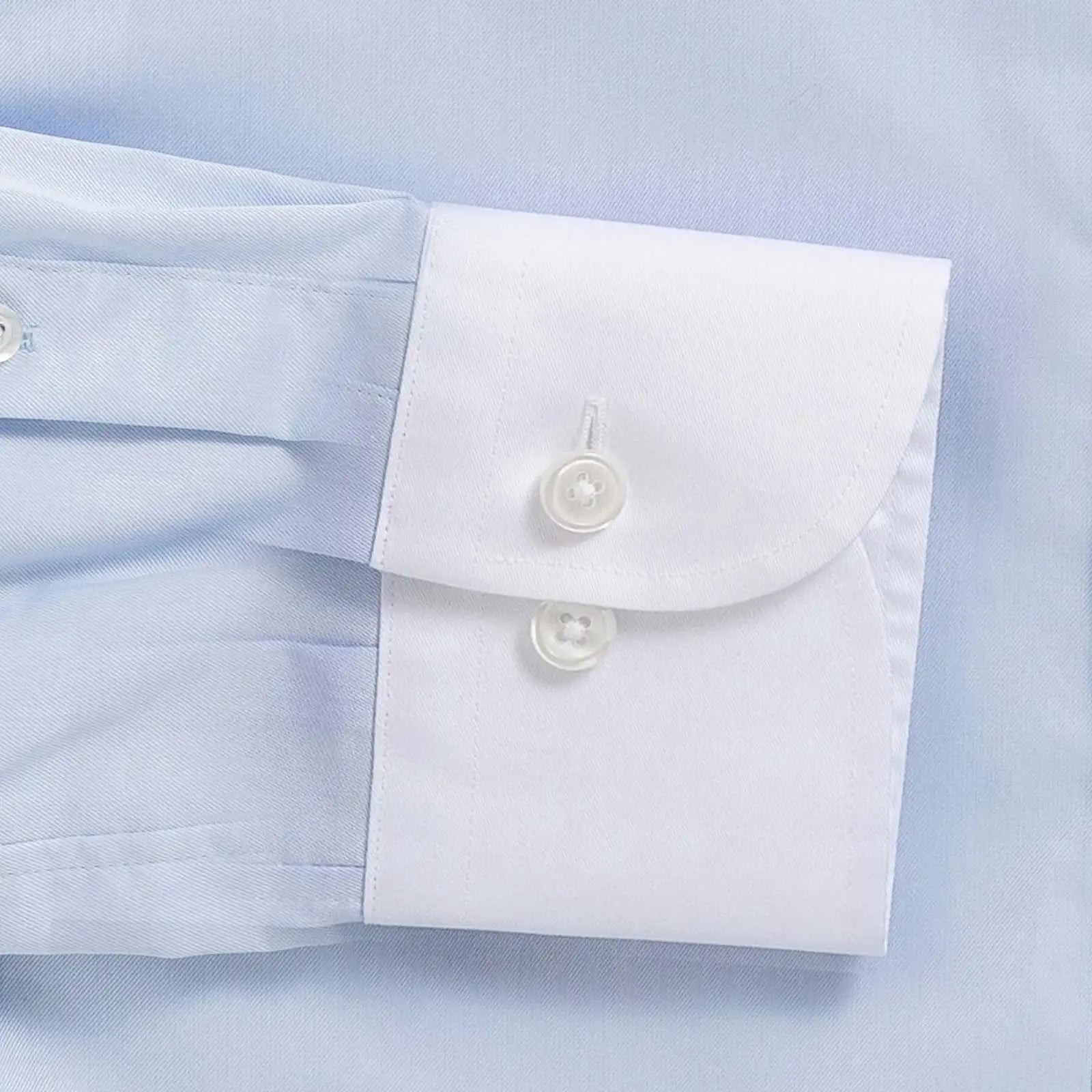 Light blue shirt with Winchester contrast cuff - white cuff detail