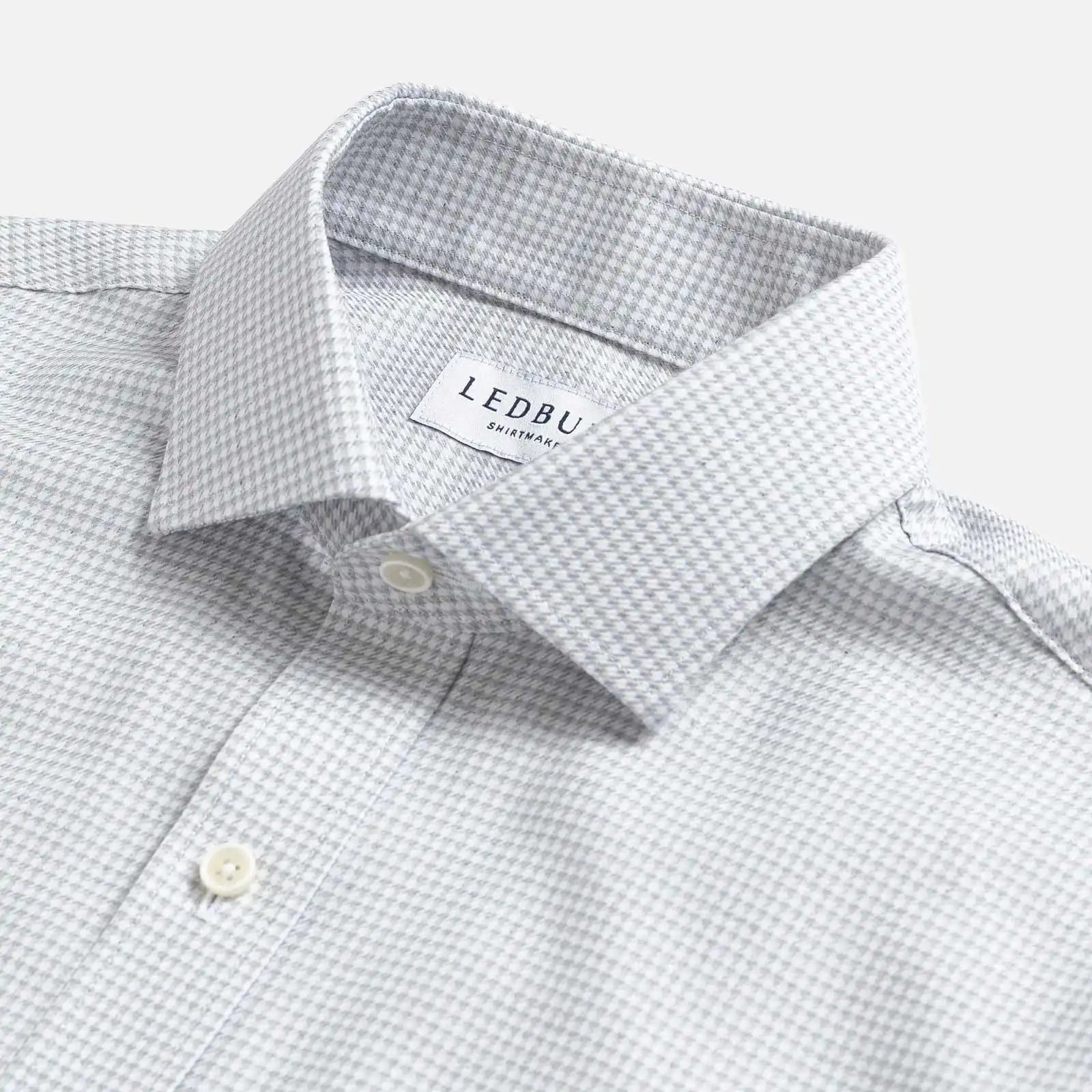 Pewter Staverly dress shirt with lightweight cotton fabric