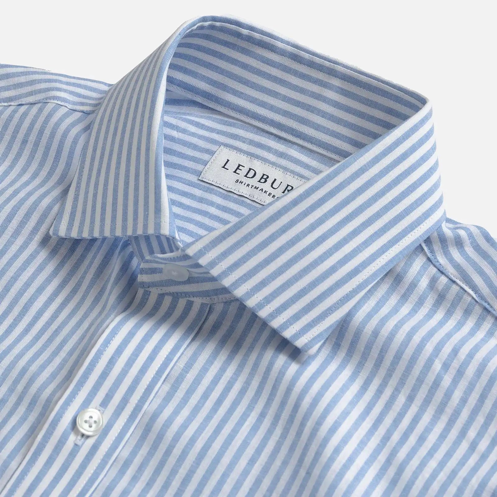 Light blue Sondra Cotton Linen Stripe shirt collar detail - semi spread quint collar close-up