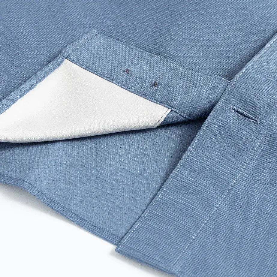 Hidden glasses cloth detail - Ledbury Tulu fishing shirt cleaning feature